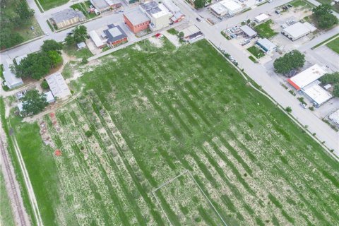 Terreno en venta en Frostproof, Florida № 1766198 - foto 8