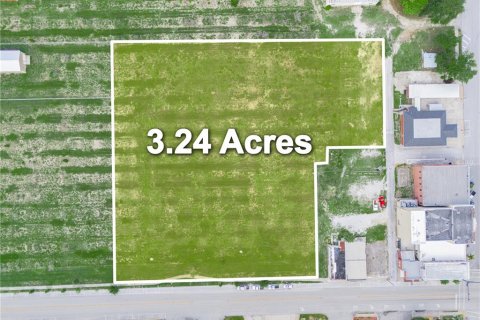 Terreno en venta en Frostproof, Florida № 1766198 - foto 1