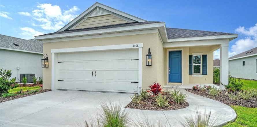 House in Parrish, Florida 3 bedrooms, 172.8 sq.m. № 2204848