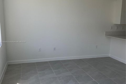 Touwnhouse à louer à Homestead, Floride: 3 chambres, 129.41 m2 № 1878766 - photo 10