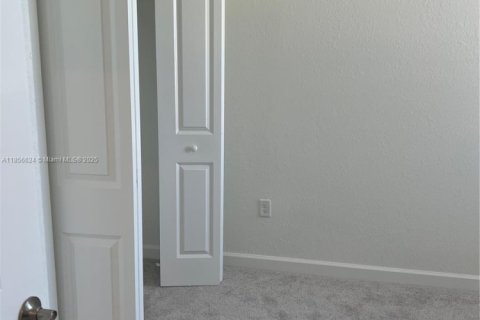 Touwnhouse à louer à Homestead, Floride: 3 chambres, 129.41 m2 № 1878766 - photo 22