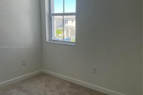 Touwnhouse à louer à Homestead, Floride: 3 chambres, 129.41 m2 № 1878766 - photo 23