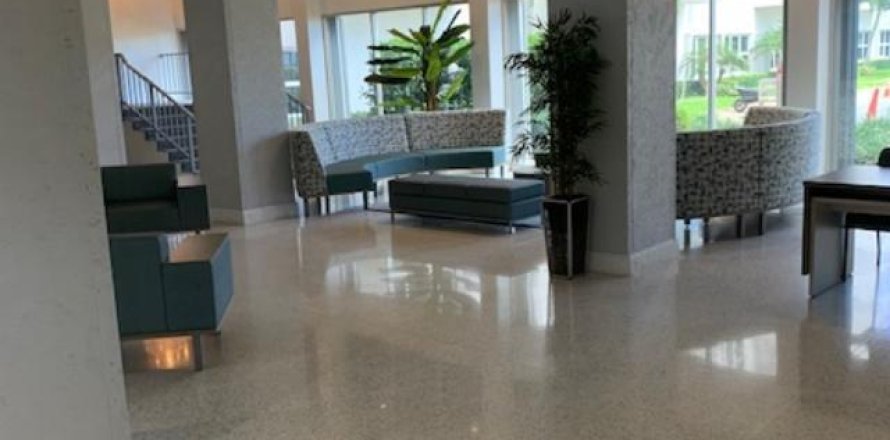 Condominio en Pompano Beach, Florida, 1 dormitorio № 1175013