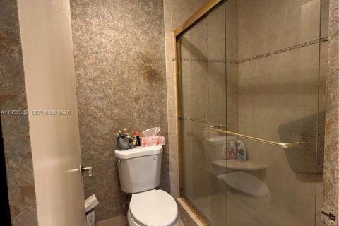 Купить виллу или дом в Холливуд, Флорида 2 спальни, 136.57м2, № 2006727 - фото 16