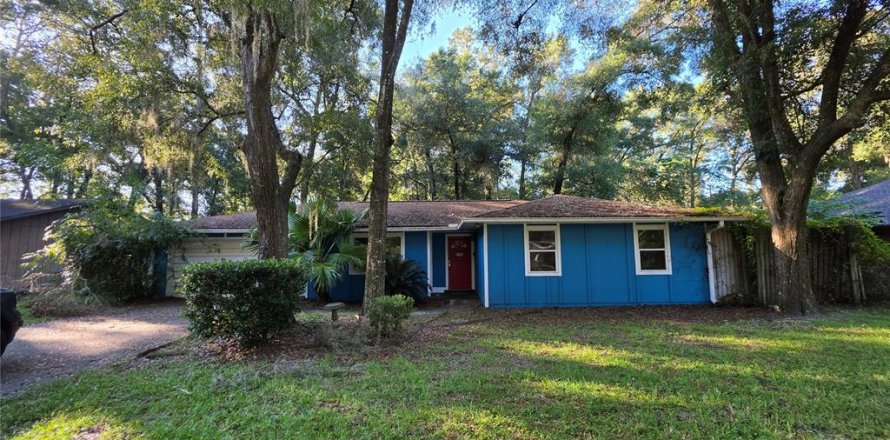 Villa ou maison à Gainesville, Floride 4 chambres, 171.03 m2 № 2423717
