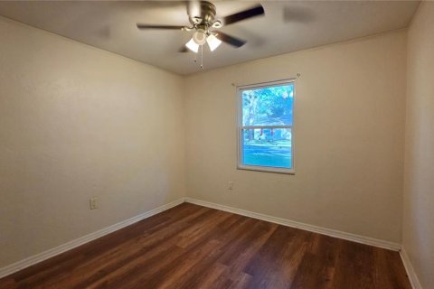 Villa ou maison à louer à Gainesville, Floride: 4 chambres, 171.03 m2 № 2423717 - photo 21