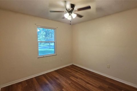Villa ou maison à louer à Gainesville, Floride: 4 chambres, 171.03 m2 № 2423717 - photo 19