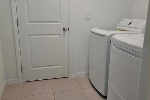 Appartement à louer à Palm Coast, Floride: 4 chambres, 141.58 m2 № 1800470 - photo 5
