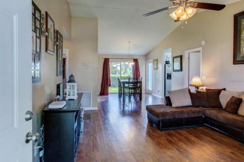 Villa ou maison à vendre à Tavares, Floride: 3 chambres, 119.1 m2 № 2149259 - photo 3