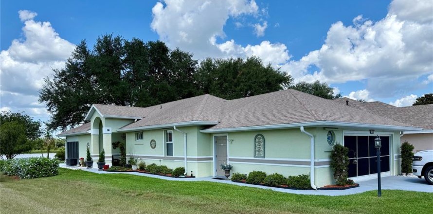 Villa ou maison à Leesburg, Floride 3 chambres, 156.45 m2 № 2218209