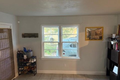Casa en alquiler en Fort Myers, Florida, 3 dormitorios, 84.73 m2 № 1656916 - foto 10
