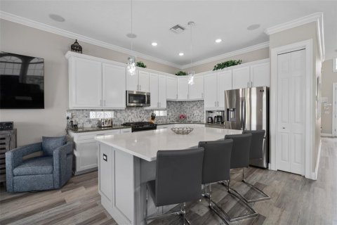 Casa en venta en Four Corners, Florida, 5 dormitorios, 257.8 m2 № 1913365 - foto 10