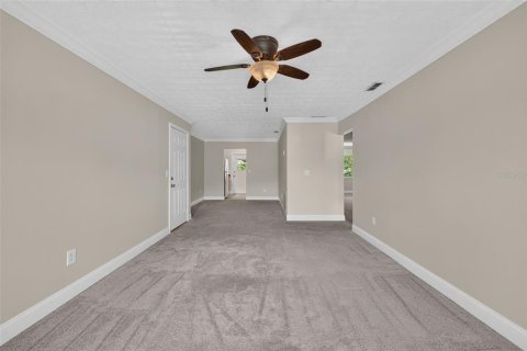 Condominio en alquiler en Edgewood, Florida, 2 dormitorios, 92.34 m2 № 2284753 - foto 17