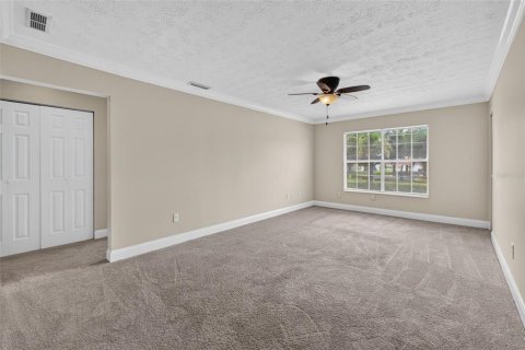 Condominio en alquiler en Edgewood, Florida, 2 dormitorios, 92.34 m2 № 2284753 - foto 27