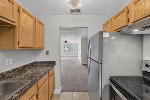 Condominio en alquiler en Edgewood, Florida, 2 dormitorios, 92.34 m2 № 2284753 - foto 23