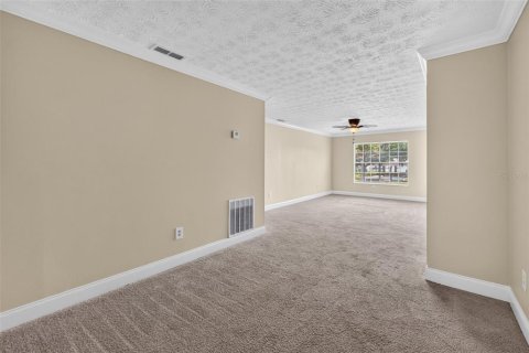 Condominio en alquiler en Edgewood, Florida, 2 dormitorios, 92.34 m2 № 2284753 - foto 7