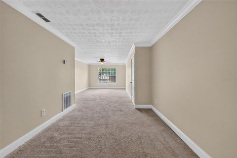 Condominio en alquiler en Edgewood, Florida, 2 dormitorios, 92.34 m2 № 2284753 - foto 5