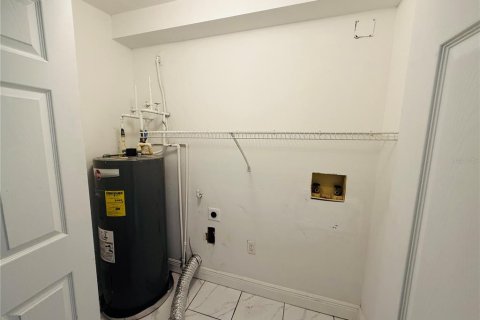 Casa en alquiler en Tampa, Florida, 4 dormitorios, 148.27 m2 № 2104986 - foto 19