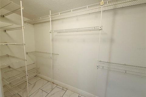 Casa en alquiler en Tampa, Florida, 4 dormitorios, 148.27 m2 № 2104986 - foto 20