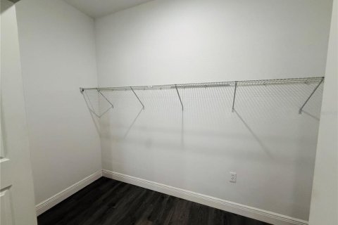 Casa en alquiler en Tampa, Florida, 4 dormitorios, 148.27 m2 № 2104986 - foto 12