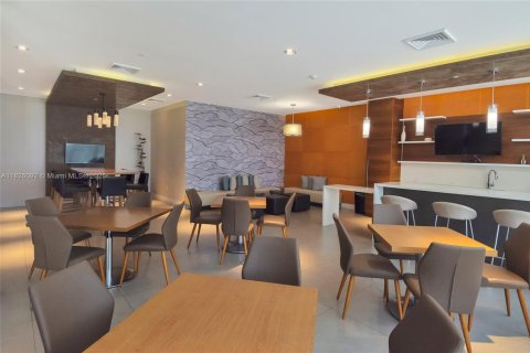 Copropriété à vendre à Miami, Floride: 3 chambres, 139.82 m2 № 1958213 - photo 29