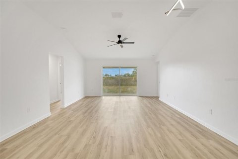 House in Lakeland, Florida 4 bedrooms, 147.16 sq.m. № 1912801 - photo 20