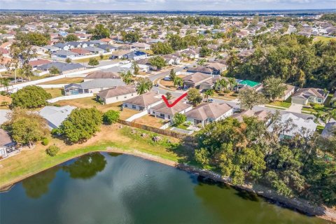 House in Lakeland, Florida 4 bedrooms, 147.16 sq.m. № 1912801 - photo 3