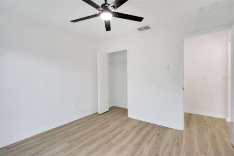House in Lakeland, Florida 4 bedrooms, 147.16 sq.m. № 1912801 - photo 18