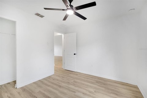 House in Lakeland, Florida 4 bedrooms, 147.16 sq.m. № 1912801 - photo 19