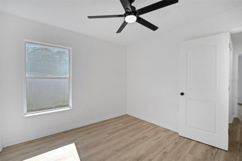House in Lakeland, Florida 4 bedrooms, 147.16 sq.m. № 1912801 - photo 25