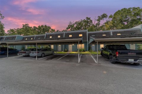 Copropriété à vendre à Gainesville, Floride: 4 chambres, 152.17 m2 № 1903075 - photo 1
