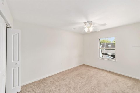 Copropriété à vendre à Gainesville, Floride: 4 chambres, 152.17 m2 № 1903075 - photo 29