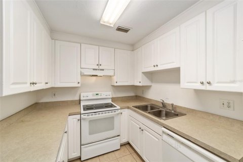 Copropriété à vendre à Gainesville, Floride: 4 chambres, 152.17 m2 № 1903075 - photo 15