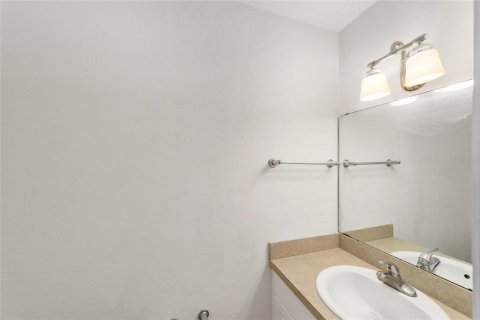 Copropriété à vendre à Gainesville, Floride: 4 chambres, 152.17 m2 № 1903075 - photo 18