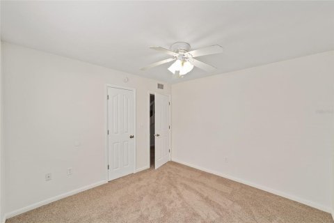Copropriété à vendre à Gainesville, Floride: 4 chambres, 152.17 m2 № 1903075 - photo 16