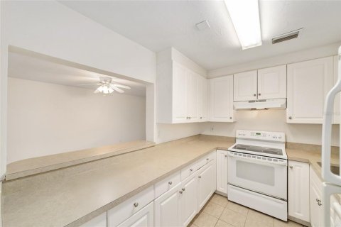 Copropriété à vendre à Gainesville, Floride: 4 chambres, 152.17 m2 № 1903075 - photo 14