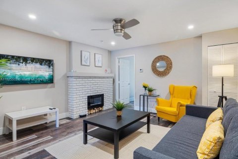 Купить коммерческую недвижимость в Форт-Лодердейл, Флорида № 2014342 - фото 8