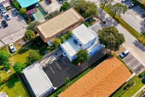 Купить коммерческую недвижимость в Форт-Лодердейл, Флорида № 2014342 - фото 6