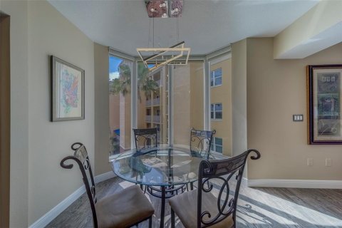 Condominio en alquiler en North Redington Beach, Florida, 3 dormitorios, 219.25 m2 № 1772097 - foto 10