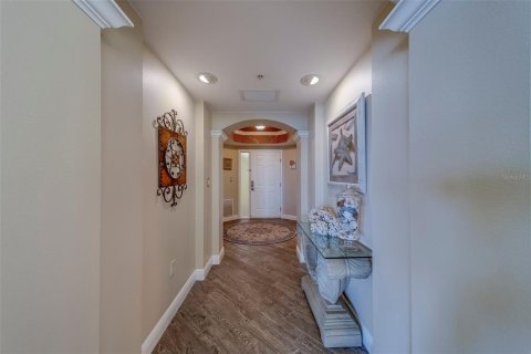 Condominio en alquiler en North Redington Beach, Florida, 3 dormitorios, 219.25 m2 № 1772097 - foto 6