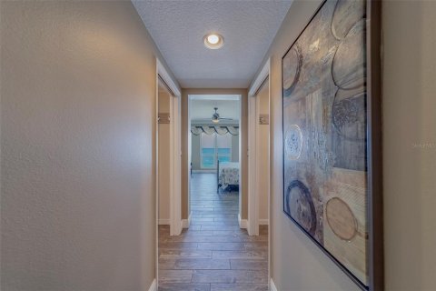 Condominio en alquiler en North Redington Beach, Florida, 3 dormitorios, 219.25 m2 № 1772097 - foto 27