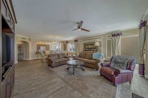 Condominio en alquiler en North Redington Beach, Florida, 3 dormitorios, 219.25 m2 № 1772097 - foto 19