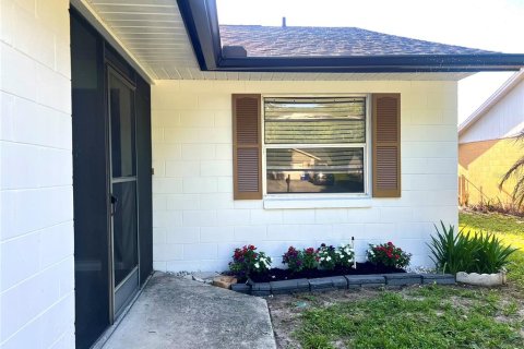 Apartment in Ocoee, Florida 2 bedrooms, 92.9 sq.m. № 2236760 - photo 3