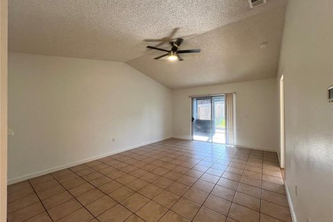 Apartment in Ocoee, Florida 2 bedrooms, 92.9 sq.m. № 2236760 - photo 12
