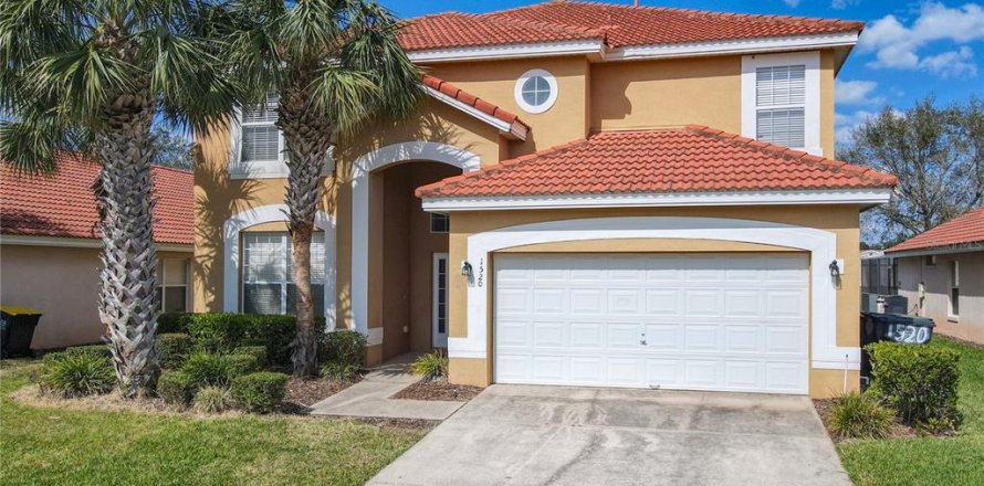 House in Davenport, Florida 6 bedrooms, 257.43 sq.m. № 1916444