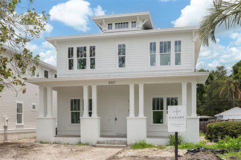 Casa en venta en Saint Petersburg, Florida, 4 dormitorios, 255.76 m2 № 1778751 - foto 3