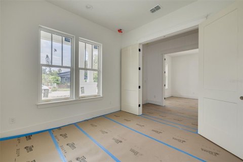 Casa en venta en Saint Petersburg, Florida, 4 dormitorios, 255.76 m2 № 1778751 - foto 14