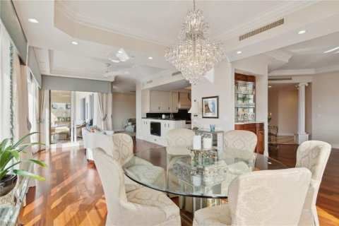 Condominio en venta en Sarasota, Florida, 3 dormitorios, 348.48 m2 № 1532515 - foto 11