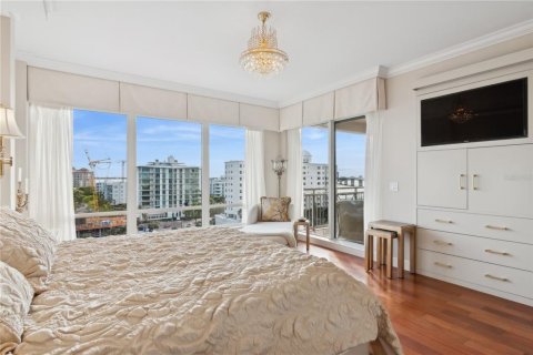 Condominio en venta en Sarasota, Florida, 3 dormitorios, 348.48 m2 № 1532515 - foto 25