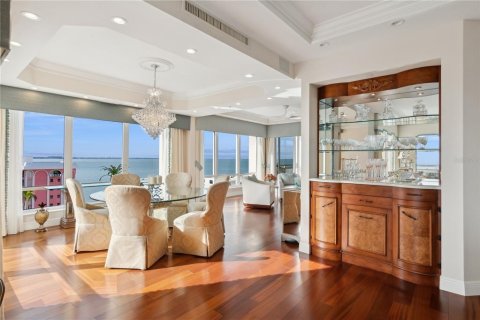 Condominio en venta en Sarasota, Florida, 3 dormitorios, 348.48 m2 № 1532515 - foto 10